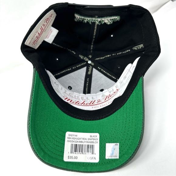 Kareem Abdul Jabbar Milwaukee Bucks Mitchell & Ness Hat - Picture 9 of 9